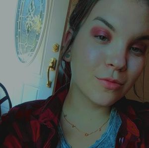 Meet your Posher, Bibby